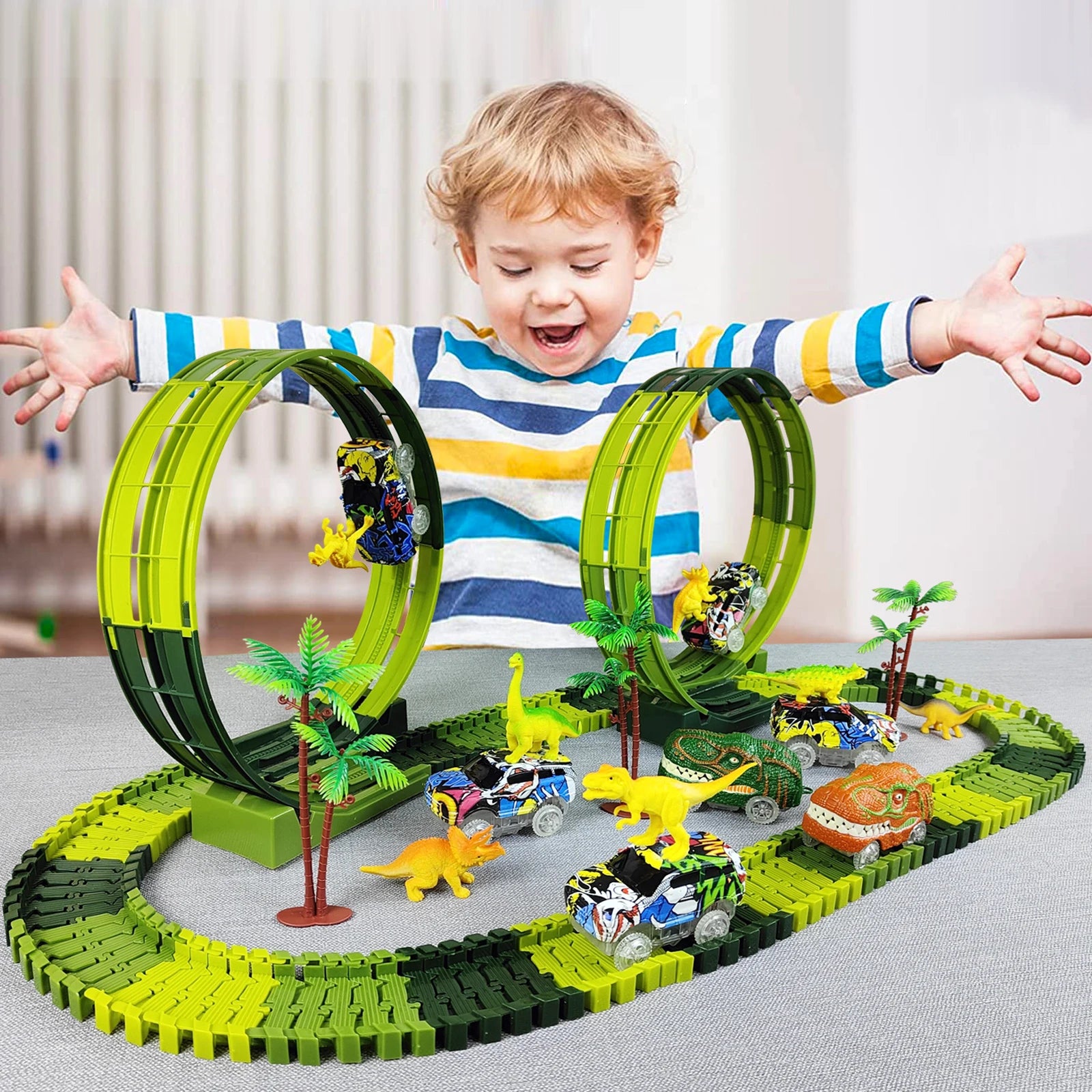 Electric Dinosaur Car Track Railway Toy Set with Flexible Bendable Race Track and Flashing Lights - High-Quality Toy for Kids